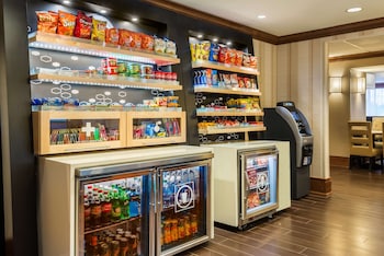 hampton inn buffalo airport galleria mall