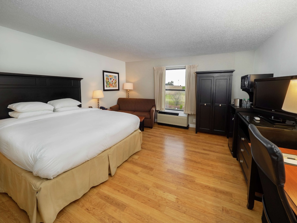 doubletree by hilton hotel buffalo amherst