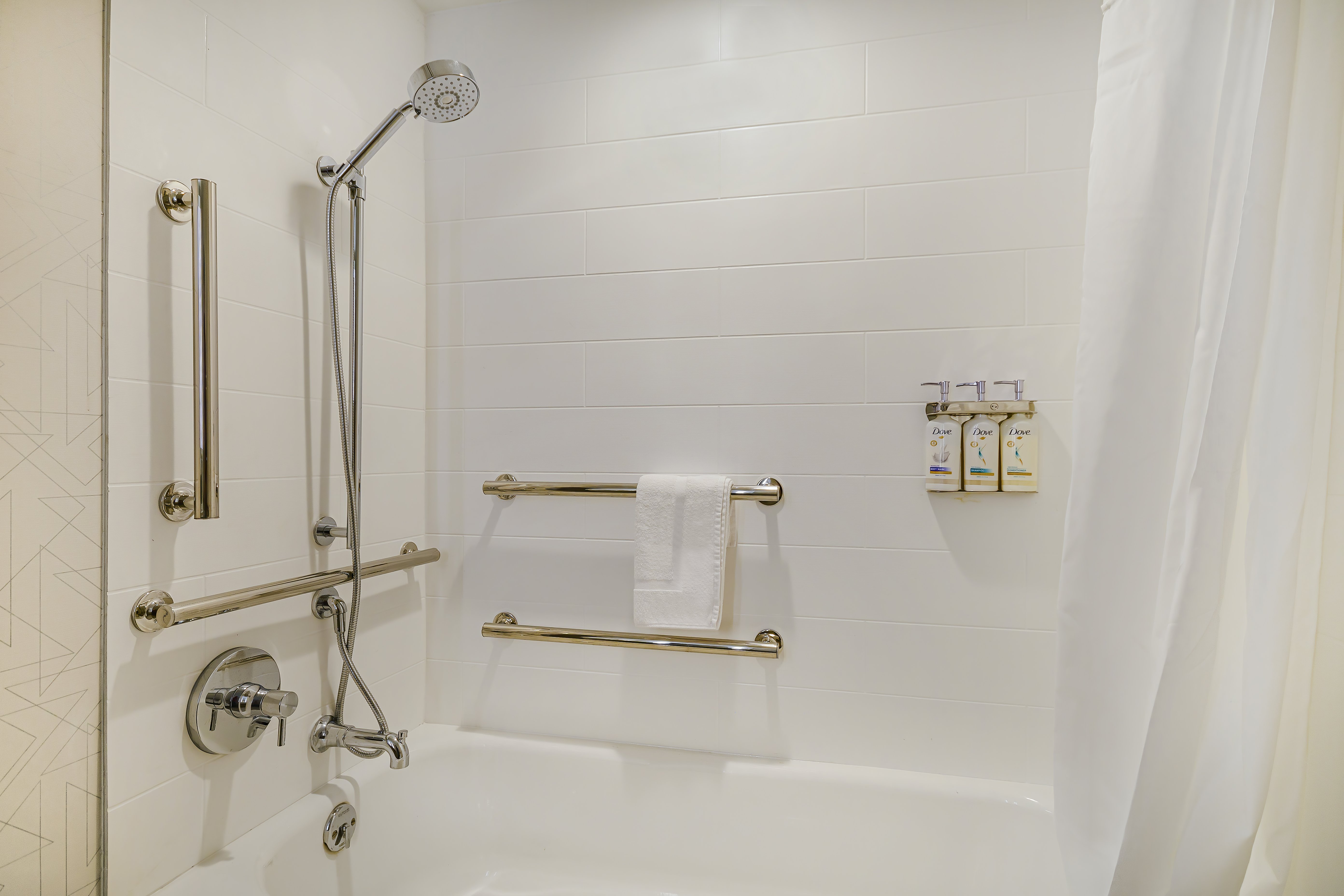 holiday inn express hotel and suites buffalo airport by ihg