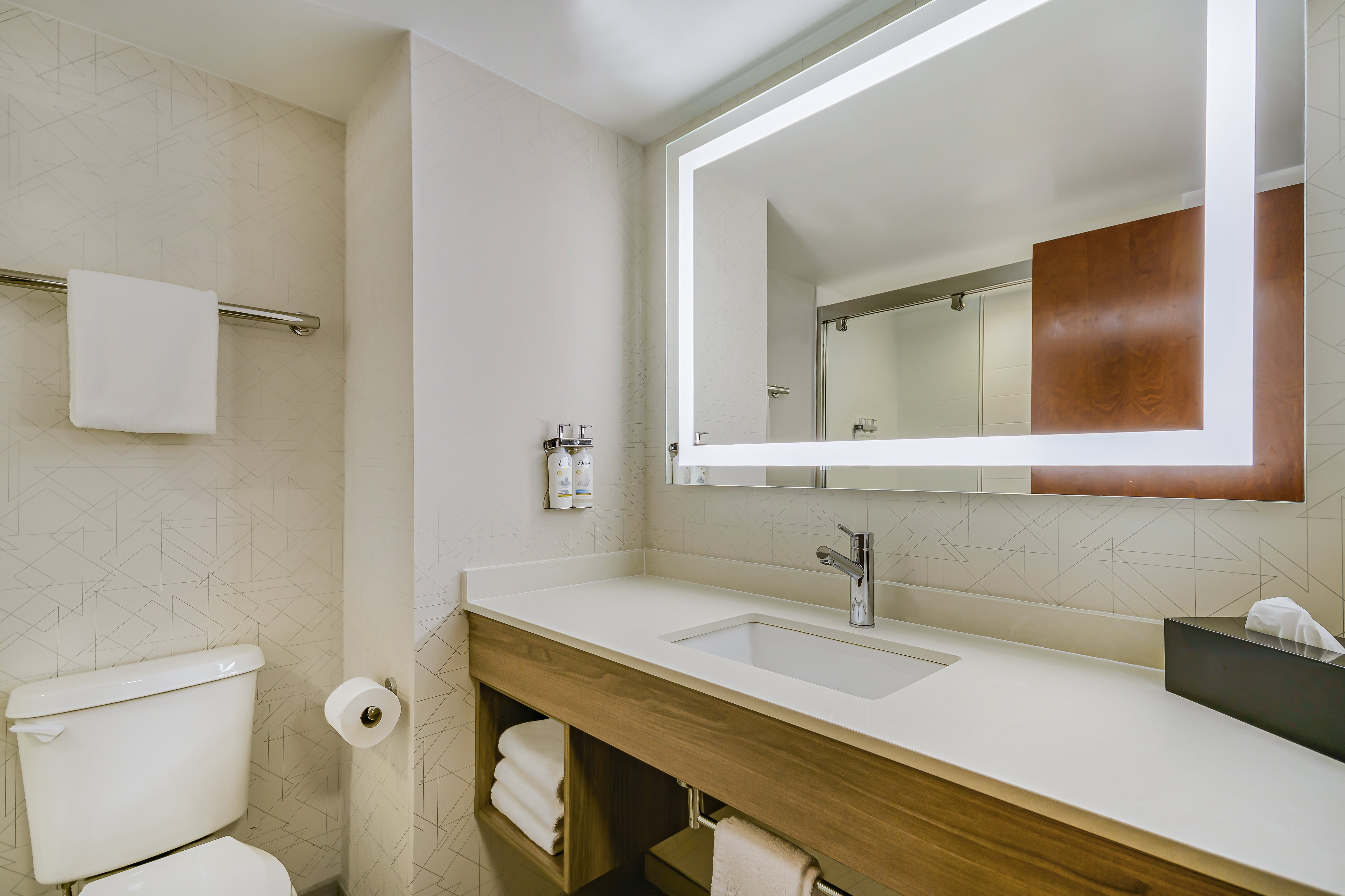 holiday inn express hotel and suites buffalo airport by ihg