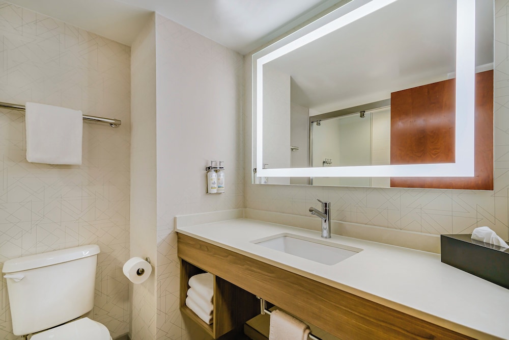 holiday inn express hotel and suites buffalo airport by ihg