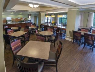 holiday inn express hotel and suites buffalo airport by ihg