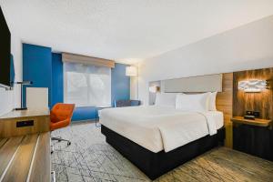 holiday inn express hotel and suites buffalo airport by ihg