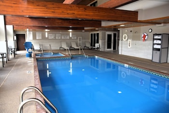 Holiday Inn Express & Suites Port Washington By Ihg,Near Possibility Playground,3 star