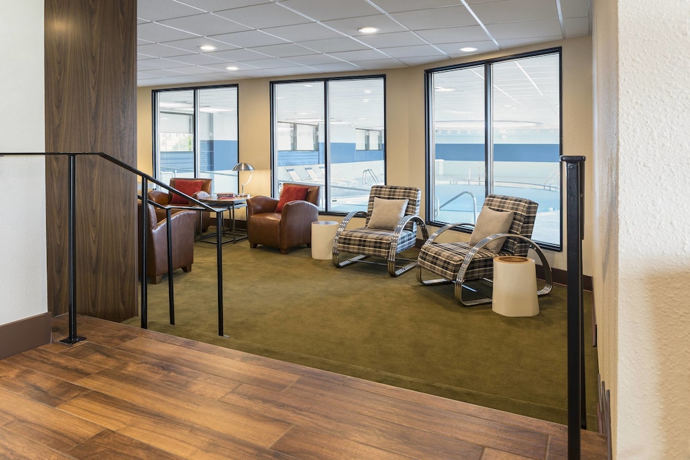four points by sheraton milwaukee airport