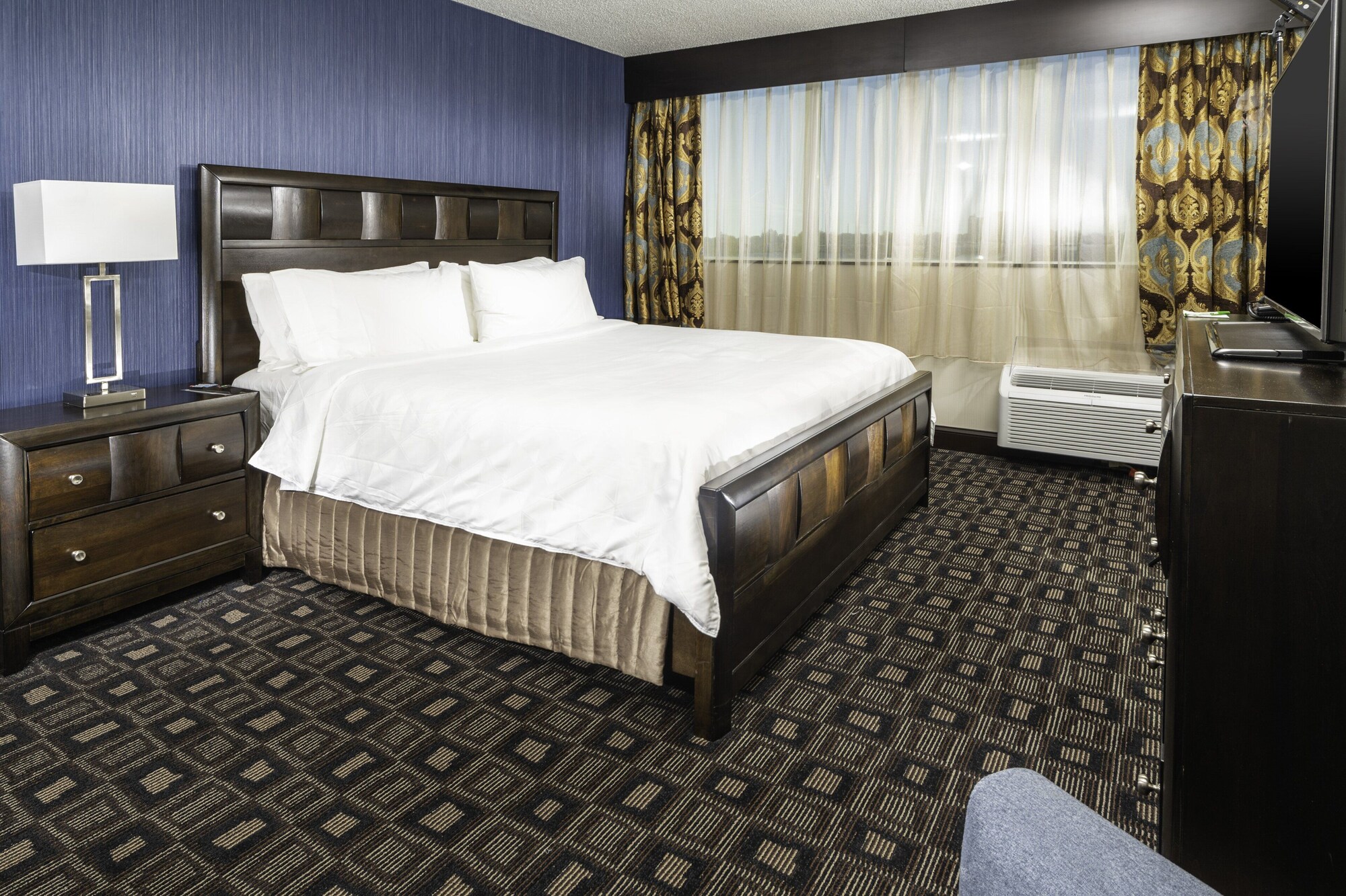 holiday inn louisville east hurstbourne by ihg