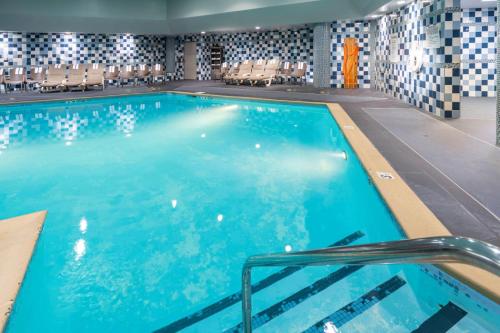 Holiday Inn Louisville East - Hurstbourne By Ihg,Jeffersontown>>Hurstbourne,3 star