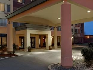 courtyard by marriott louisville northeast
