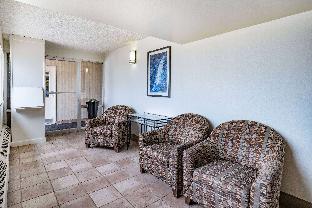 Travelodge By Wyndham Fort St John,British Columbia>>Fort St. John,2 star