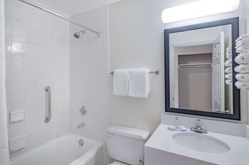 travelodge by wyndham fort st john