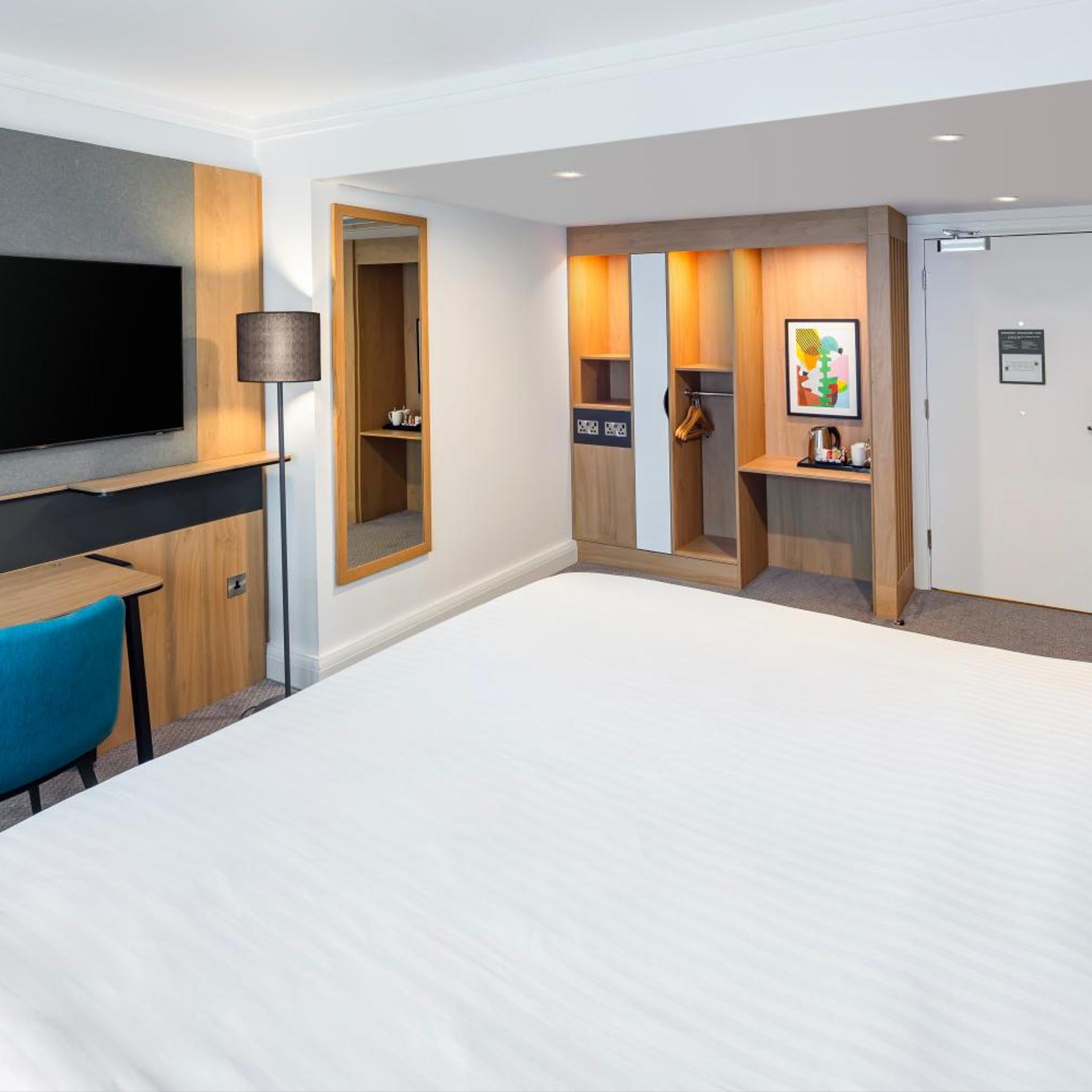 holiday inn reading south m4 jct11 by ihg