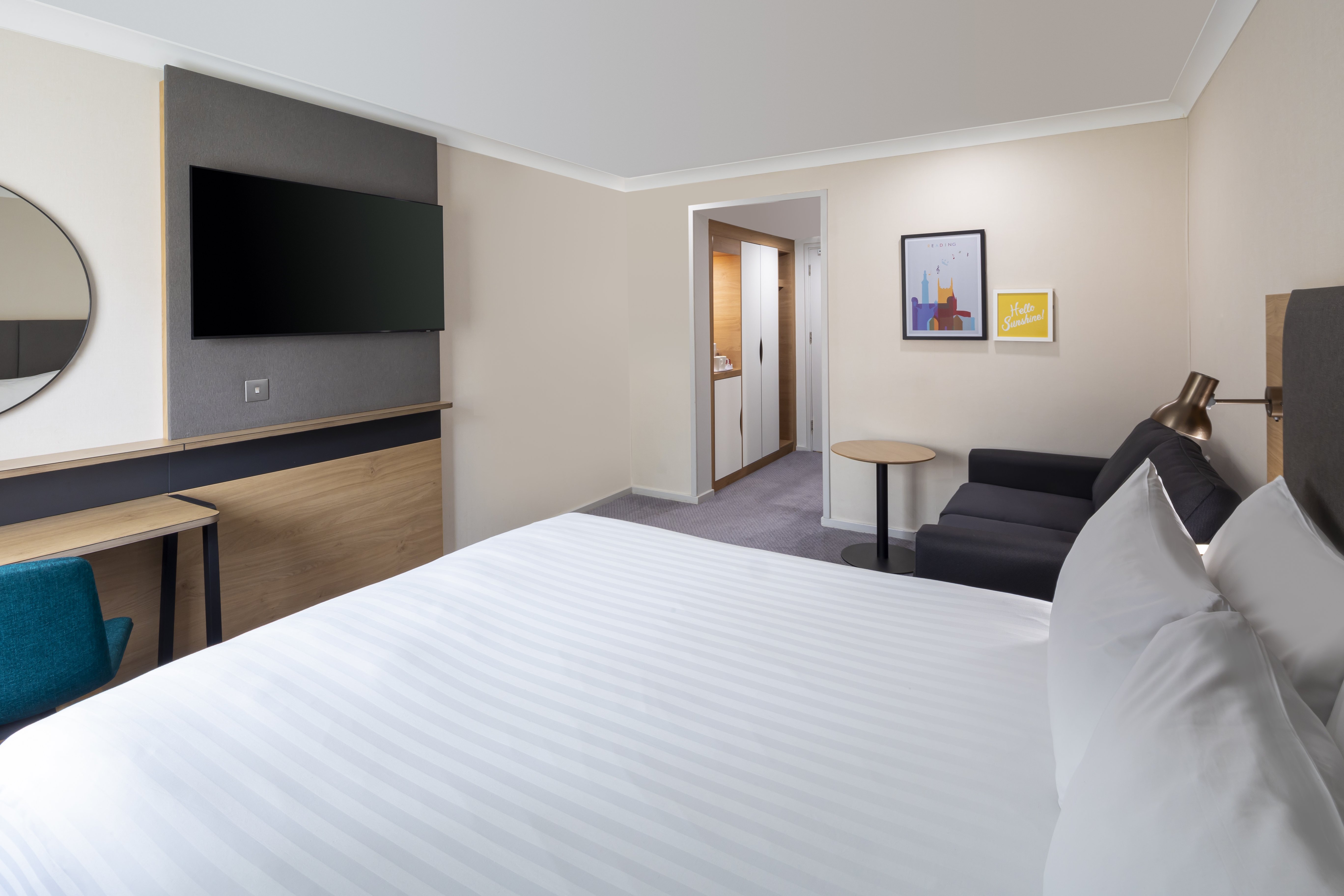 holiday inn reading south m4 jct11 by ihg