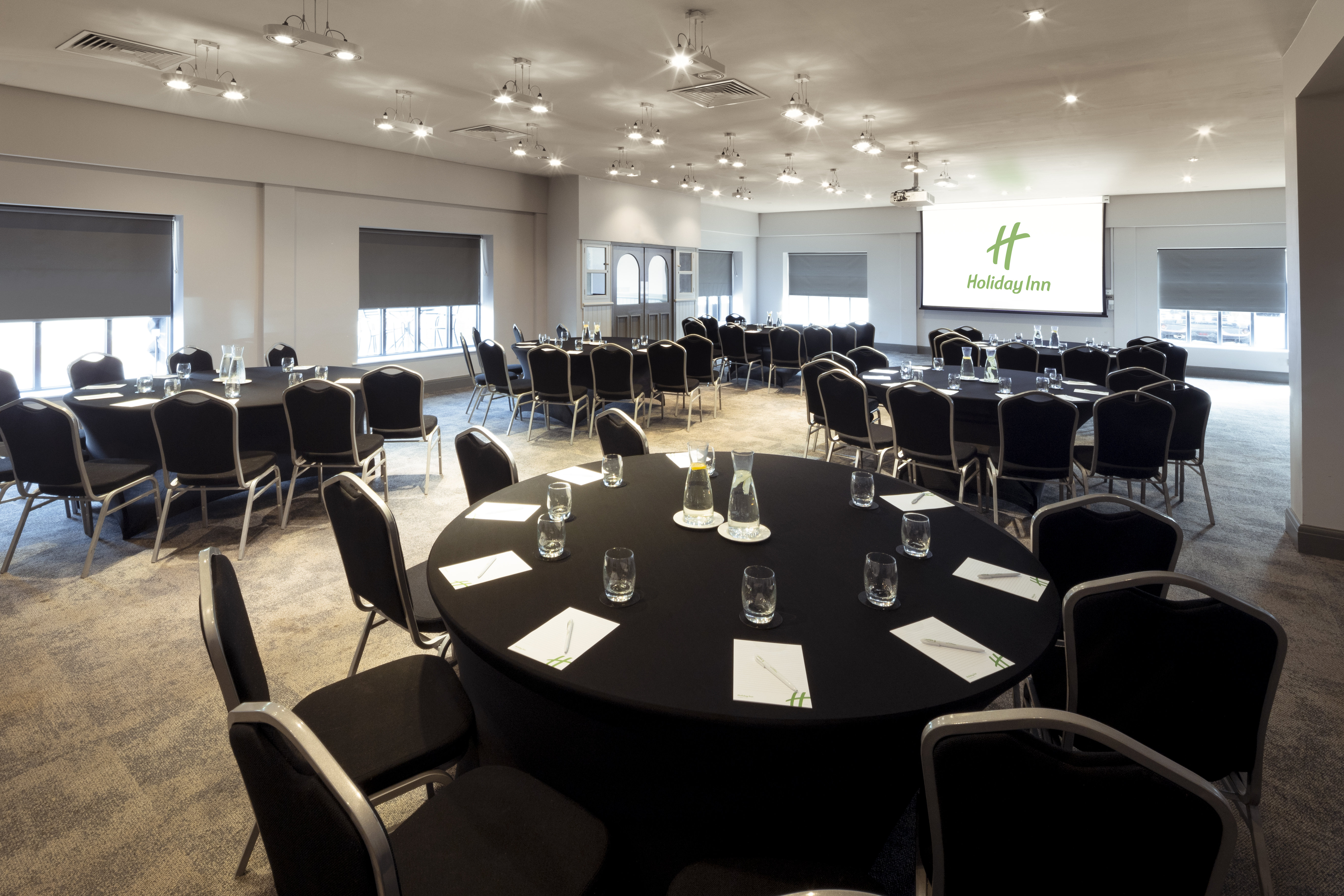 holiday inn reading south m4 jct11 by ihg
