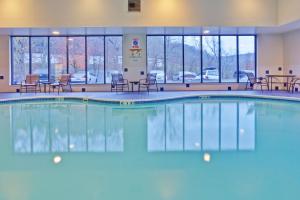 holiday inn express winfield by ihg