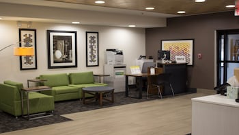 Holiday Inn Express Winfield By Ihg,Hurricane>>Charleston,3 star