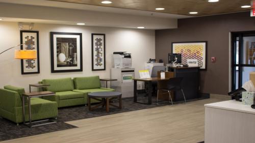 holiday inn express winfield by ihg