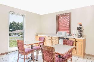 Knights Inn Emporia,Stony Creek>>Emporia,2 star