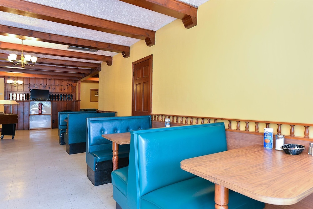 Americas Best Value Inn & Suites South Boston,Danville>>Cluster Springs,2 star