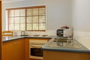 country motel ipswich