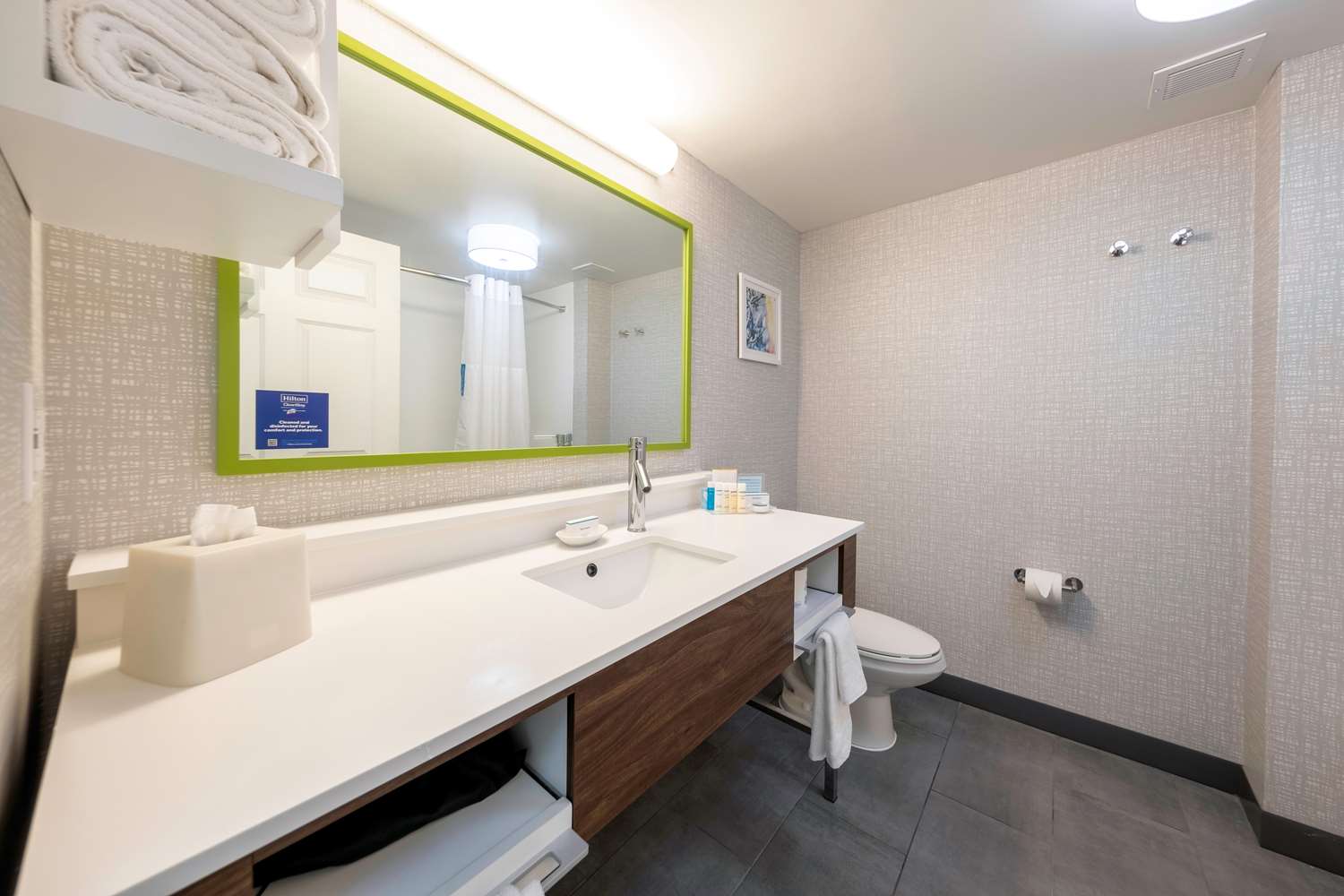 hampton inn swedesboro philadelphia