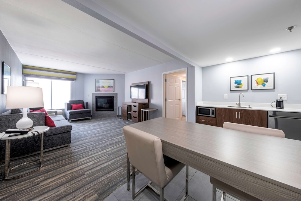 hampton inn swedesboro philadelphia