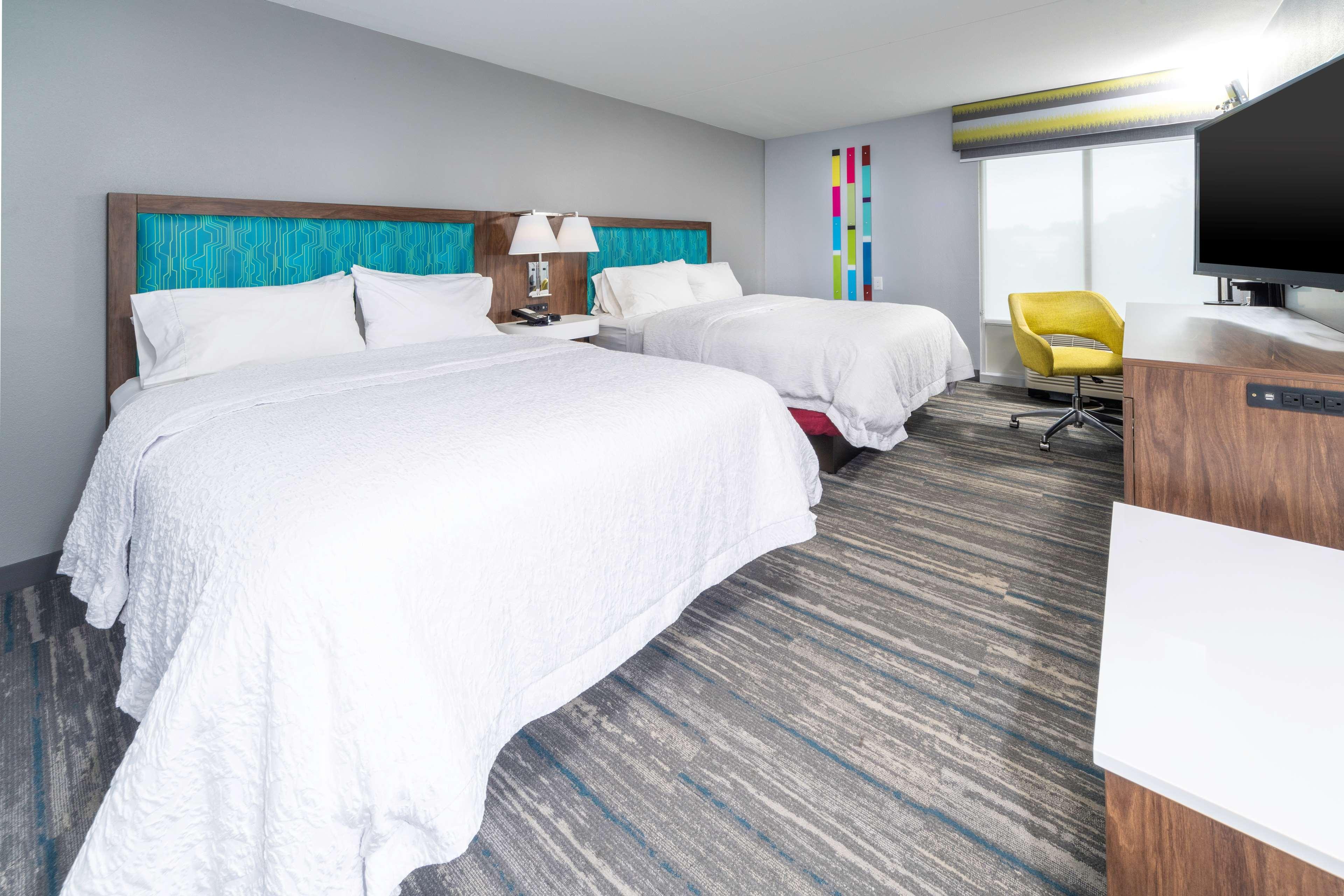 hampton inn swedesboro philadelphia