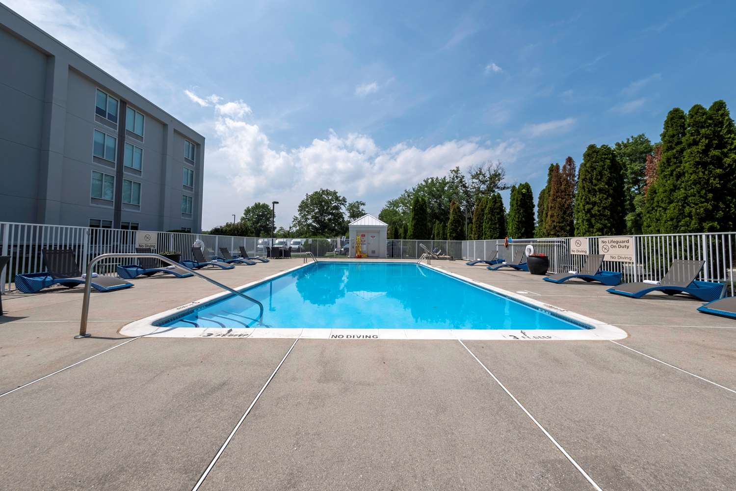 hampton inn swedesboro philadelphia