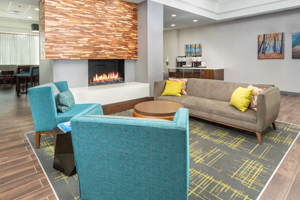 hampton inn swedesboro philadelphia