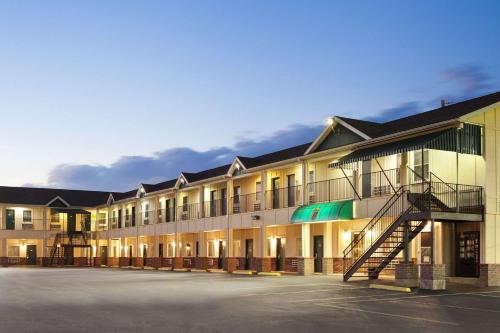 Super 8 By Wyndham Mifflinville Near Bloomsburg,Hazleton>>Columbia,2 star