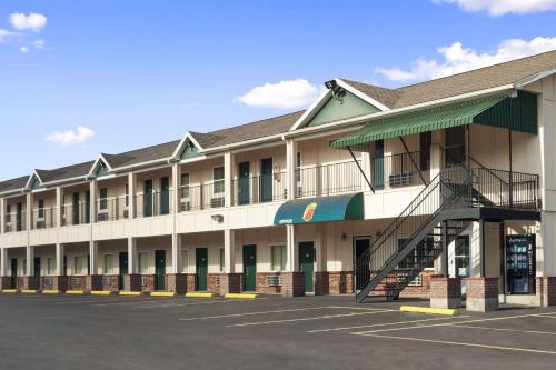 Super 8 By Wyndham Mifflinville Near Bloomsburg,Hazleton>>Columbia,2 star