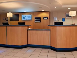 holiday inn express swansea east by ihg