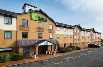 holiday inn express swansea east by ihg