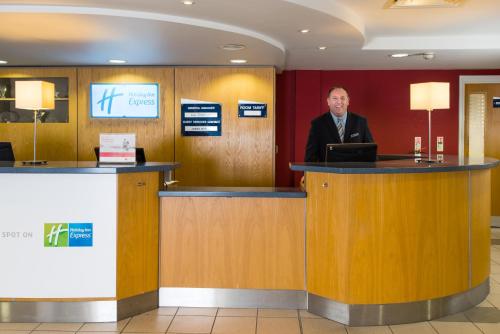 holiday inn express swansea east by ihg