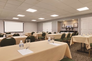 country inn and suites by radisson roanoke va