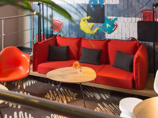 ibis liege centre opera