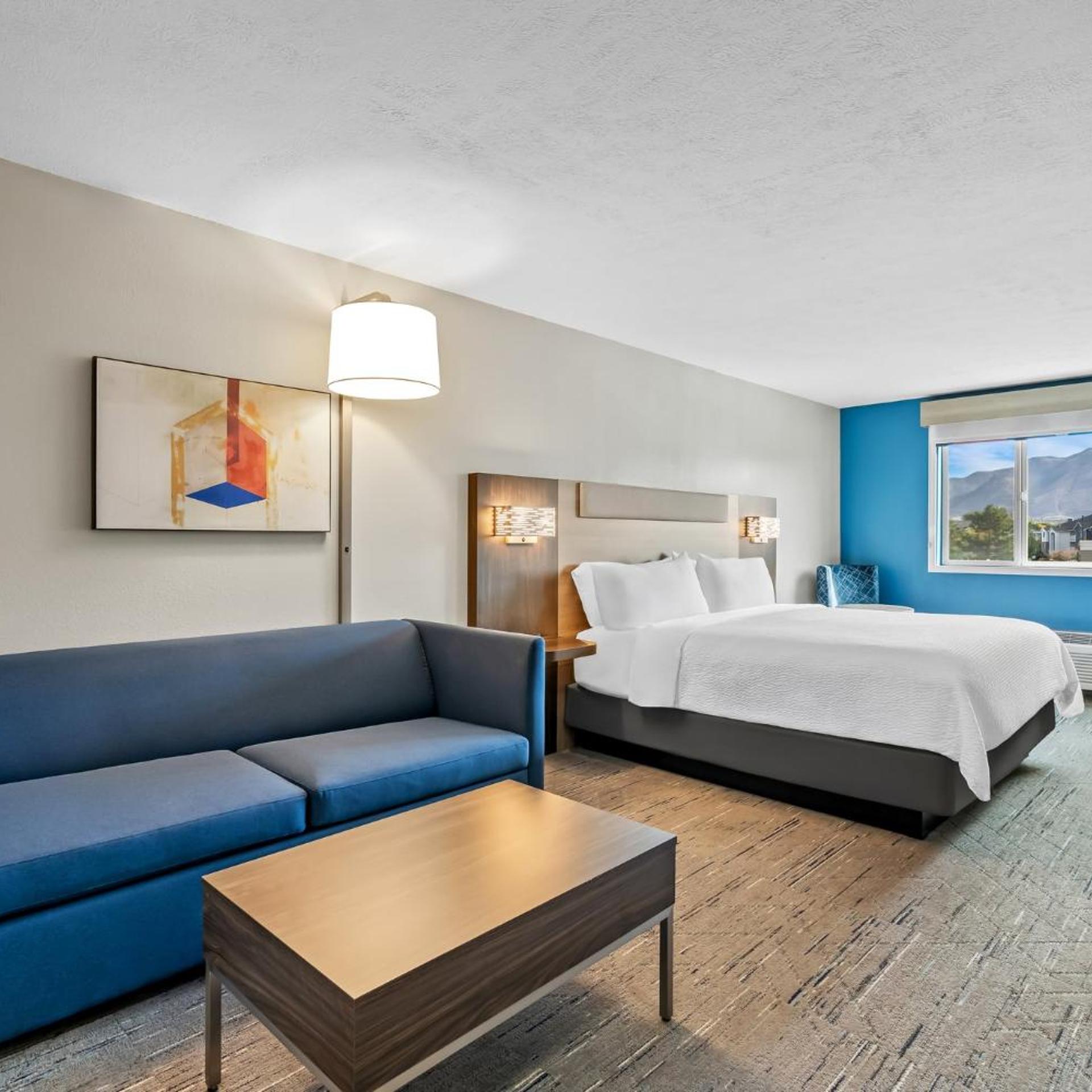 holiday inn express and suites ogden by ihg