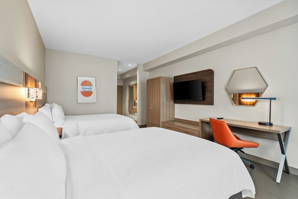 holiday inn express and suites ogden by ihg
