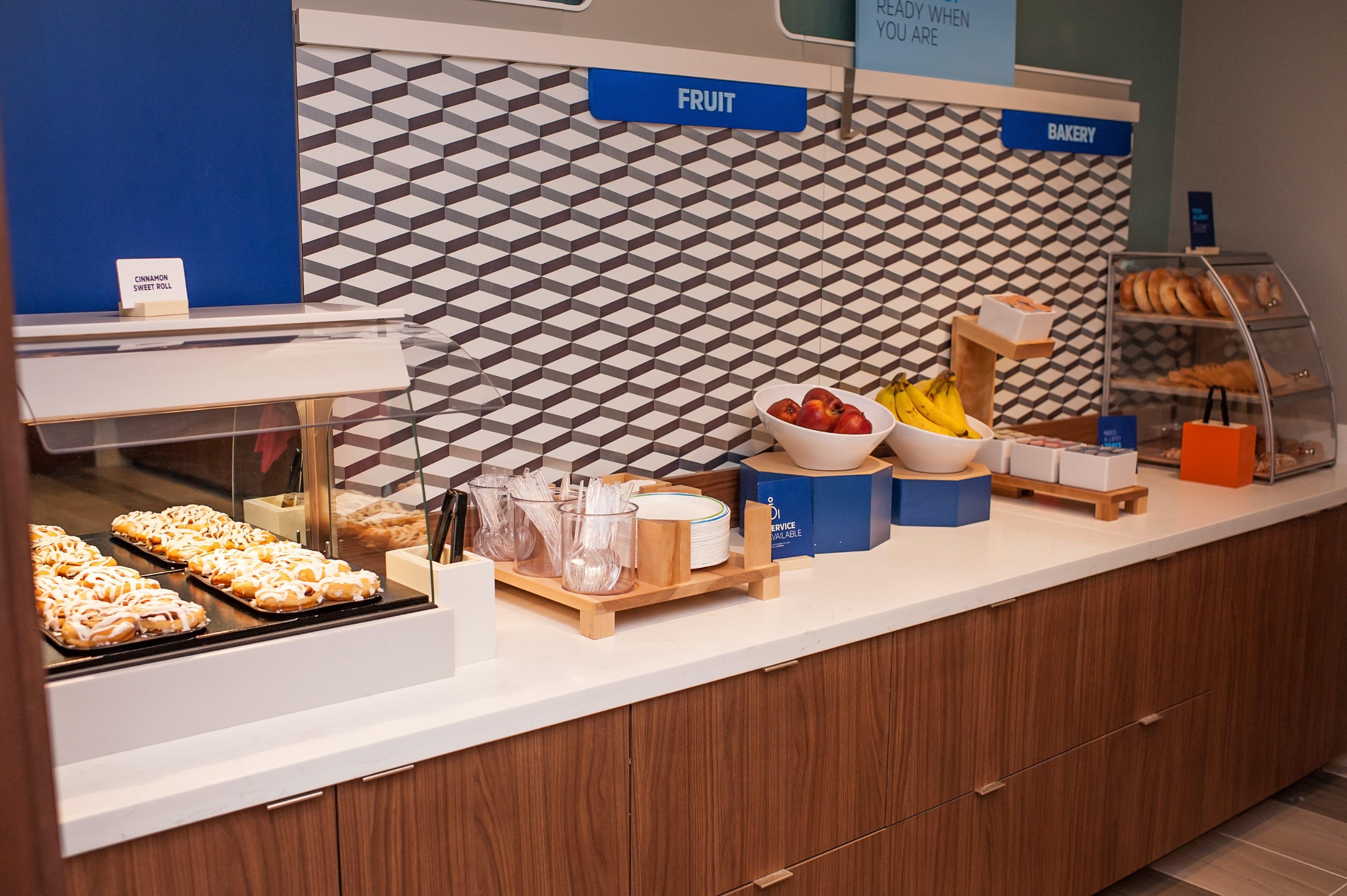 hampton inn and suites fultondale birmingham i 65 al