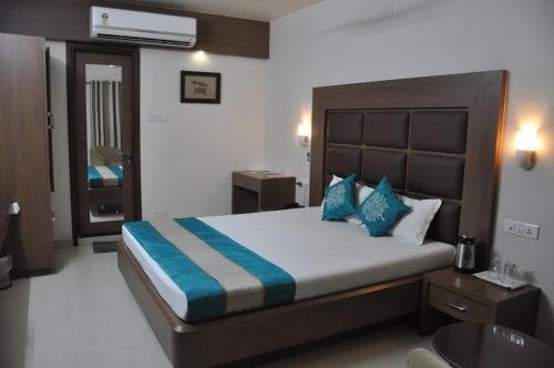 hotel rama residency