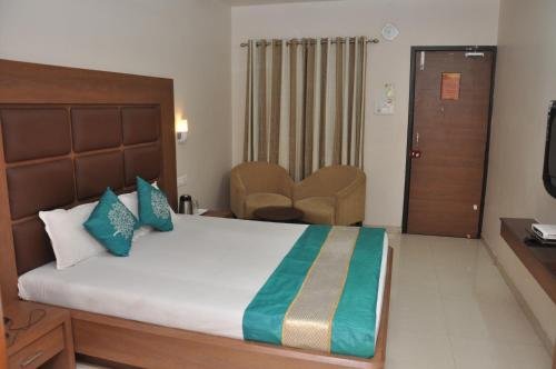 hotel rama residency