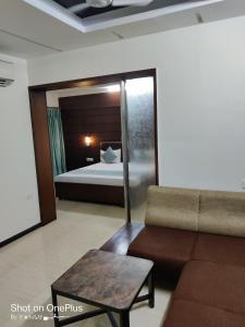 hotel rama residency