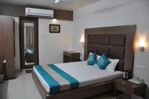 hotel rama residency