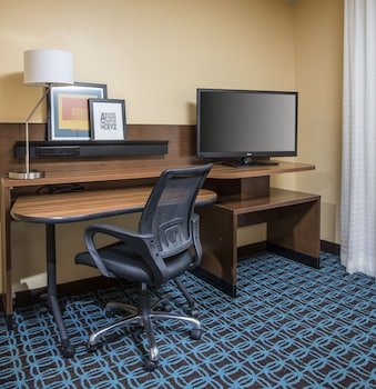 Fairfield Inn & Suites By Marriott Ashland,Boyd County>>Ashland,3 star