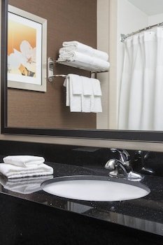 Fairfield Inn & Suites By Marriott Ashland,Boyd County>>Ashland,3 star