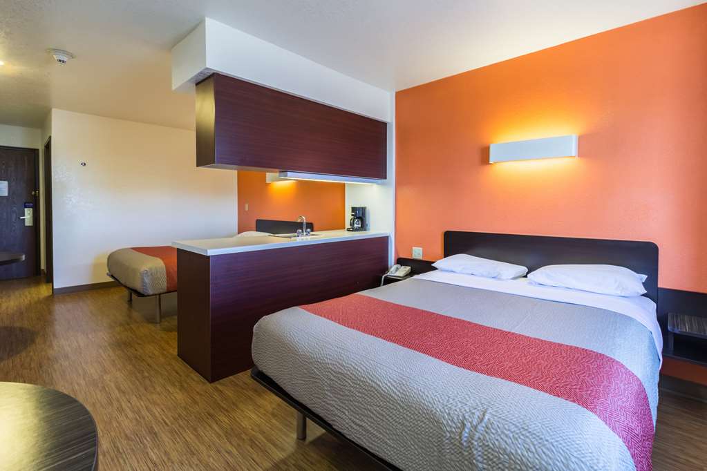 motel 6 huron oh sandusky