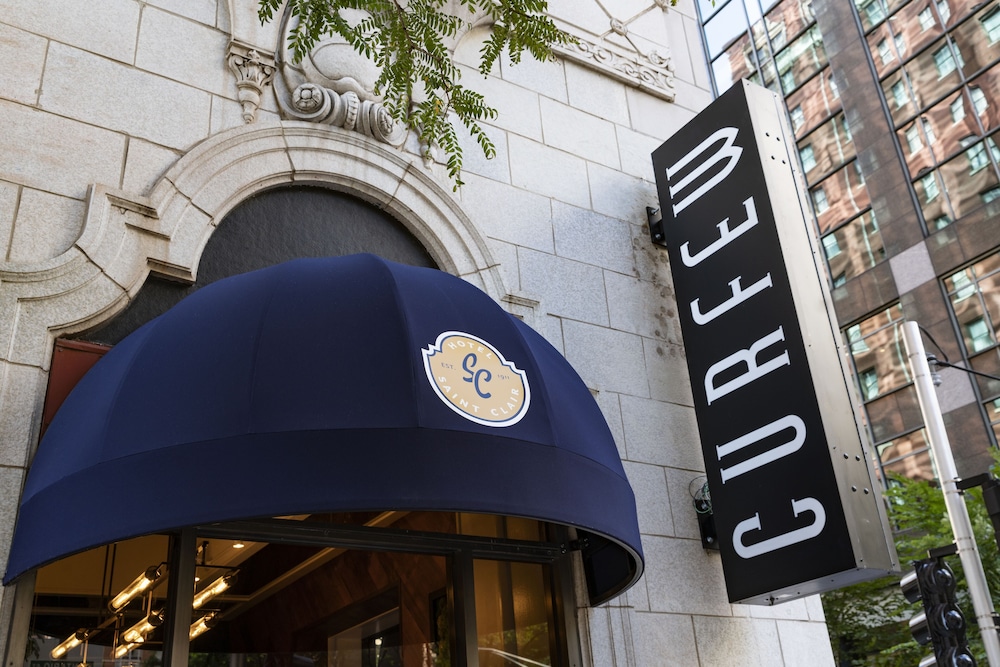 hotel saint clair magnificent mile