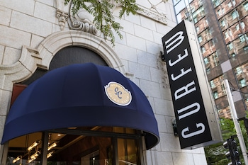 hotel saint clair magnificent mile