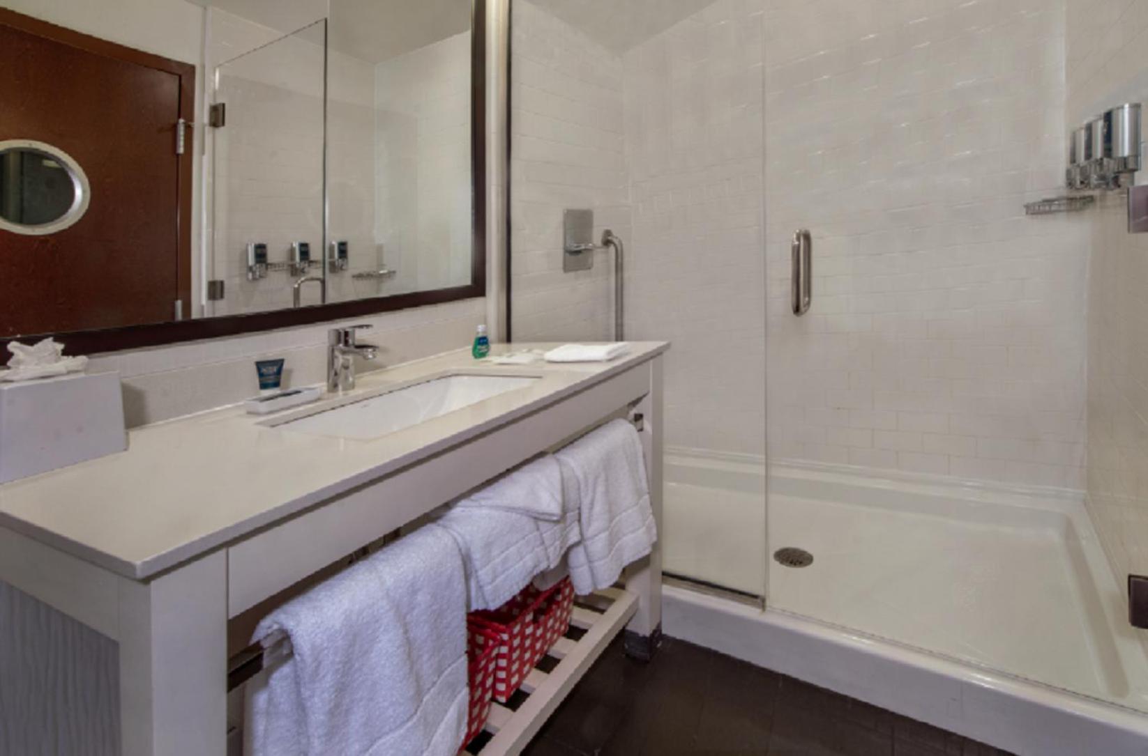 hampton inn chicago downtown magnificent mile