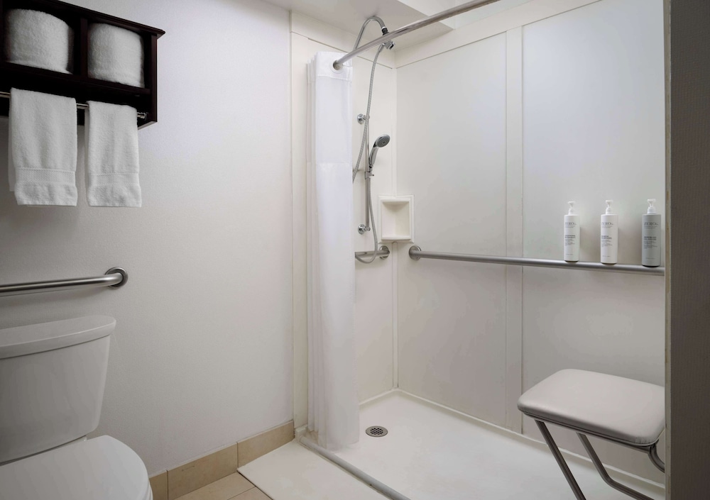 hampton inn chicago downtown magnificent mile