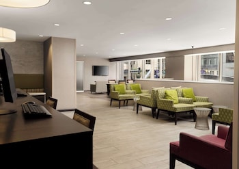 Hampton Inn Chicago Downtown/Magnificent Mile,Gold Coast>>Chicago,3 star